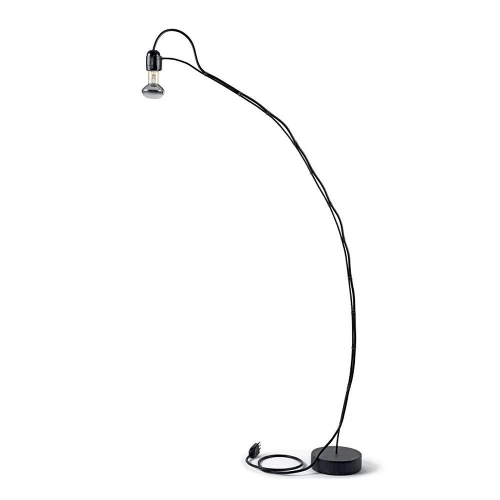 Atipico Badess H.120 cm Floor Lamp Black