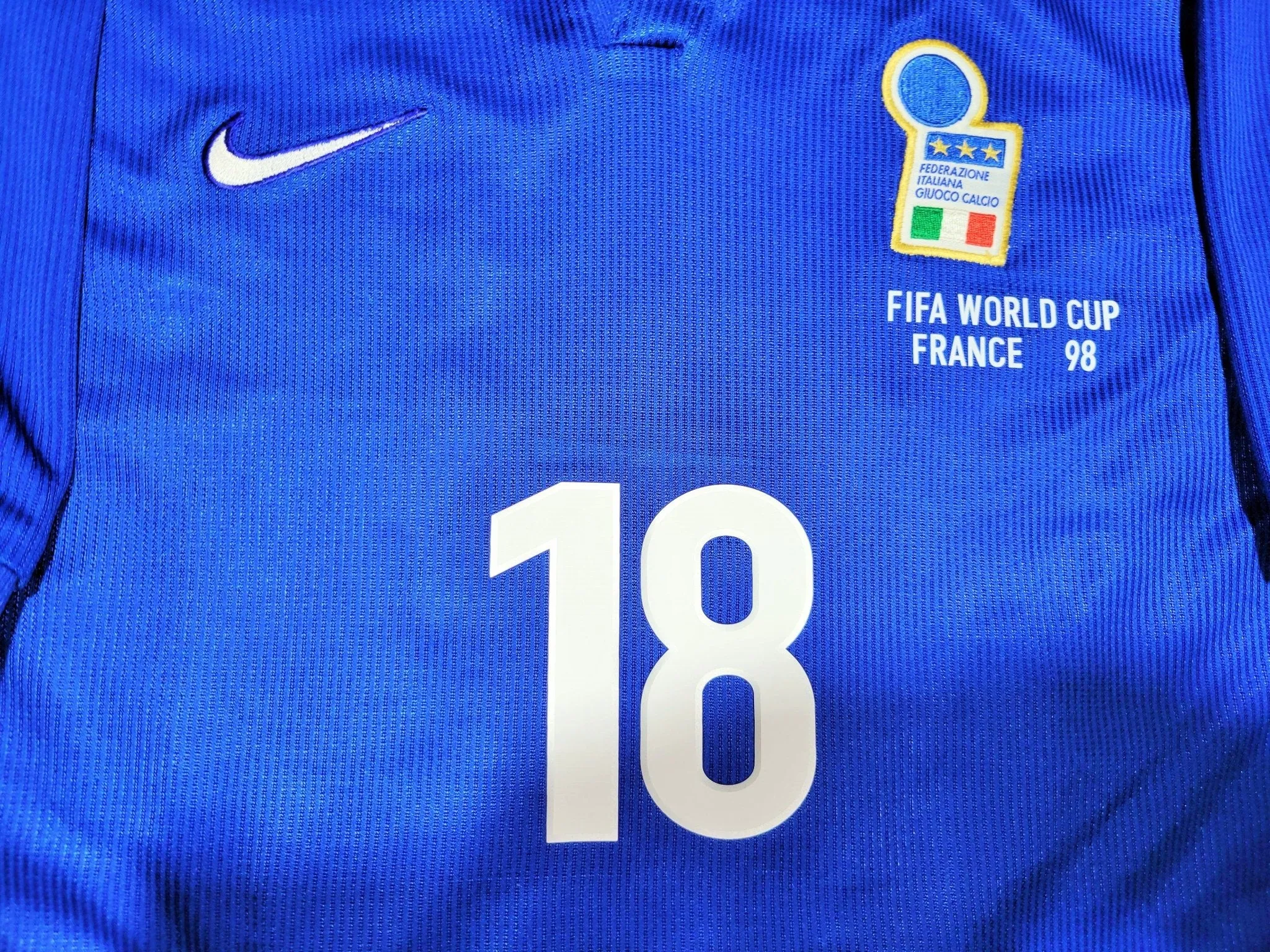 Baggio Italy Nike 1998 WORLD CUP Home Soccer Jersey Shirt M