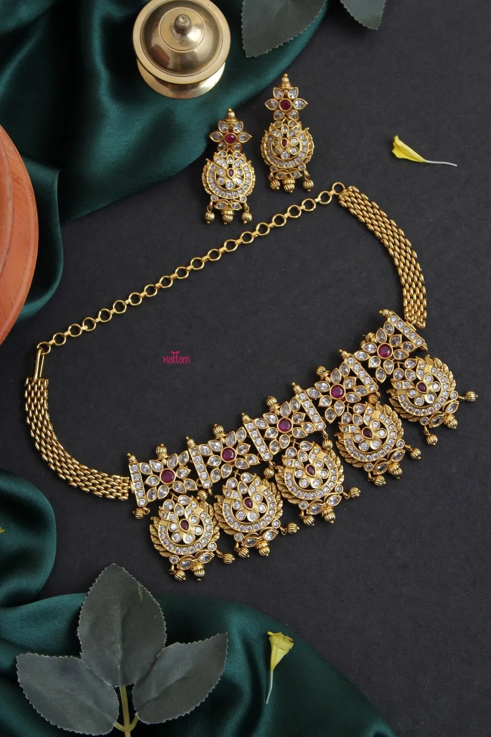 Bridal heavy Choker Set