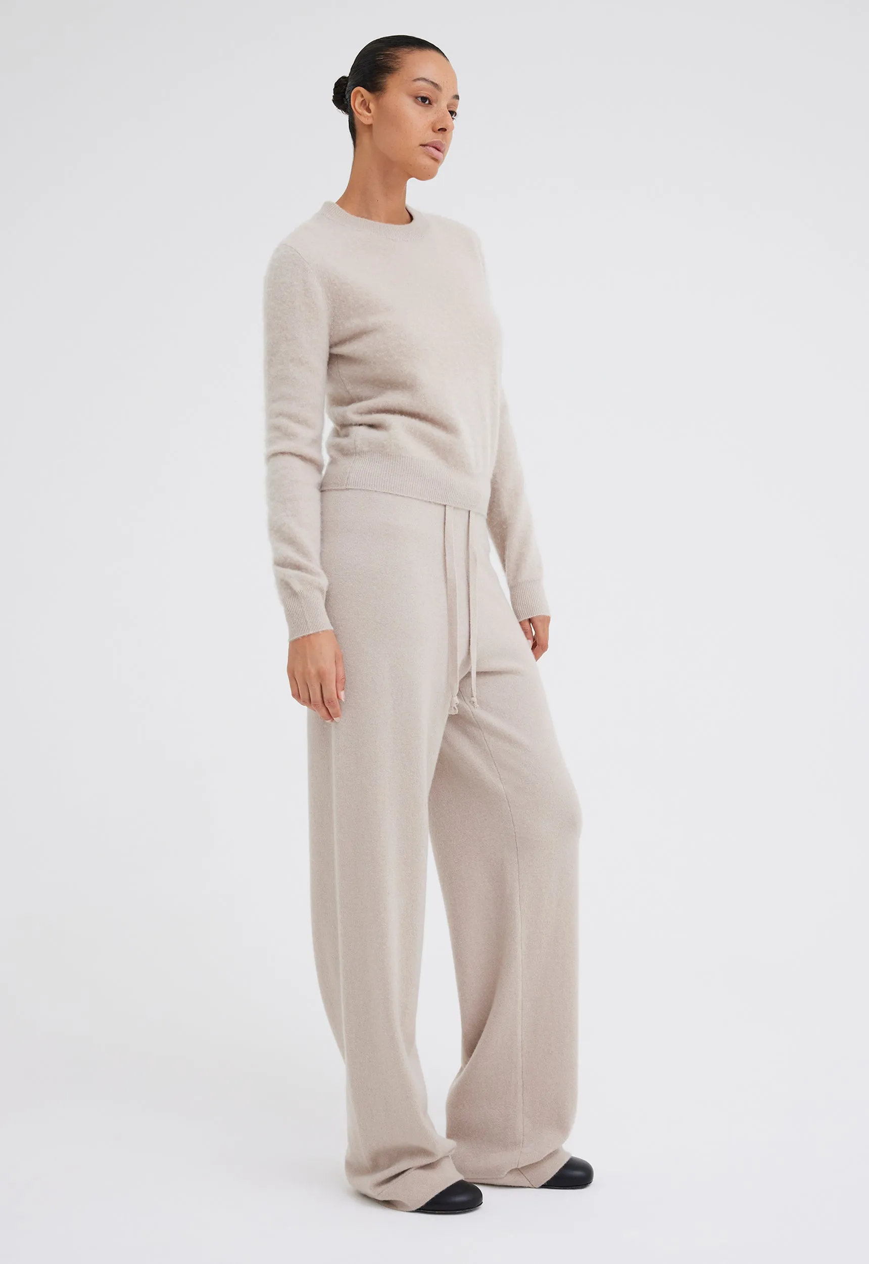 Cirrus Cashmere Sweater - Flaxen Beige