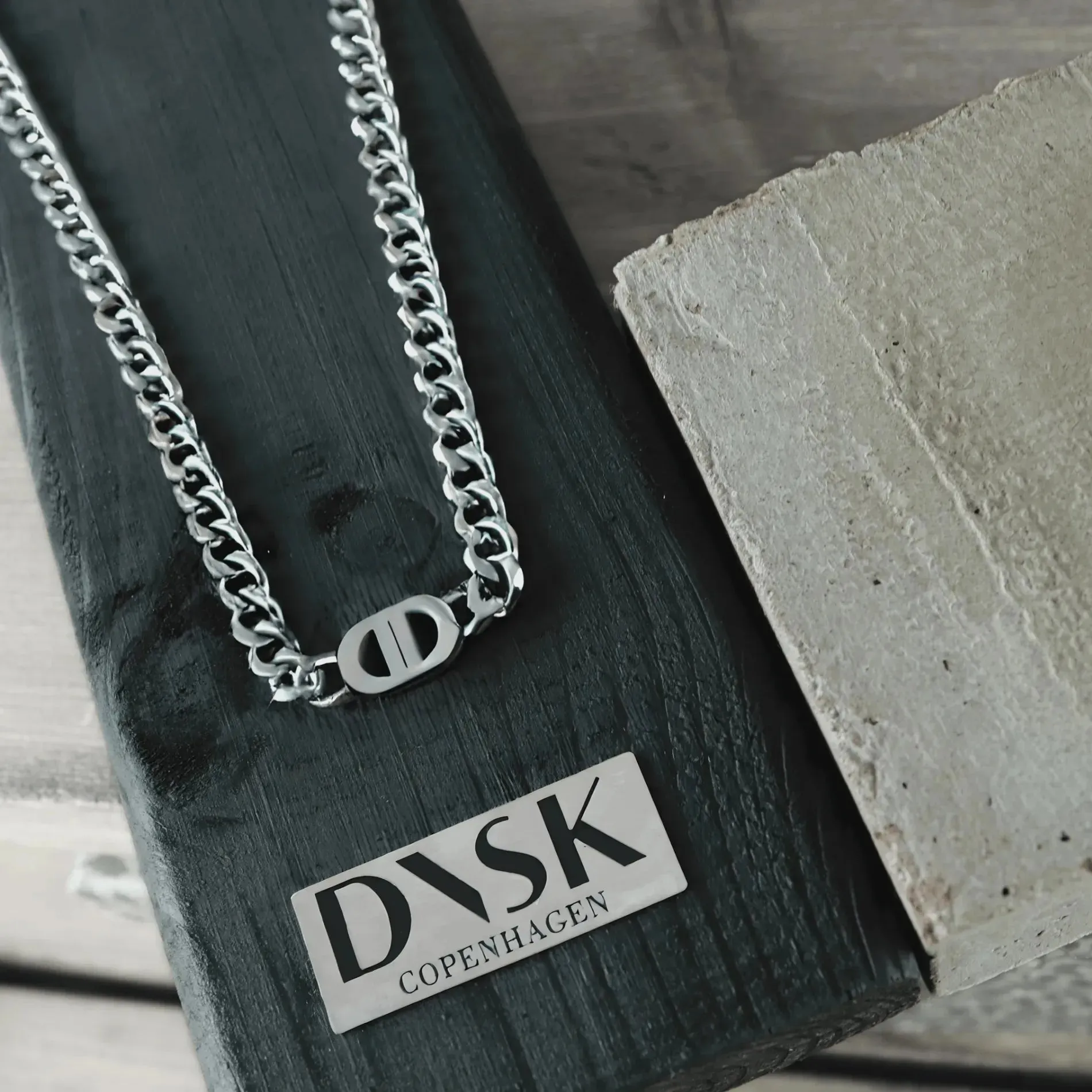 Courage Waterproof Short Dansk Necklace Silver Plating