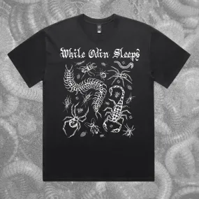 Creepy Crawly Heavy Tee