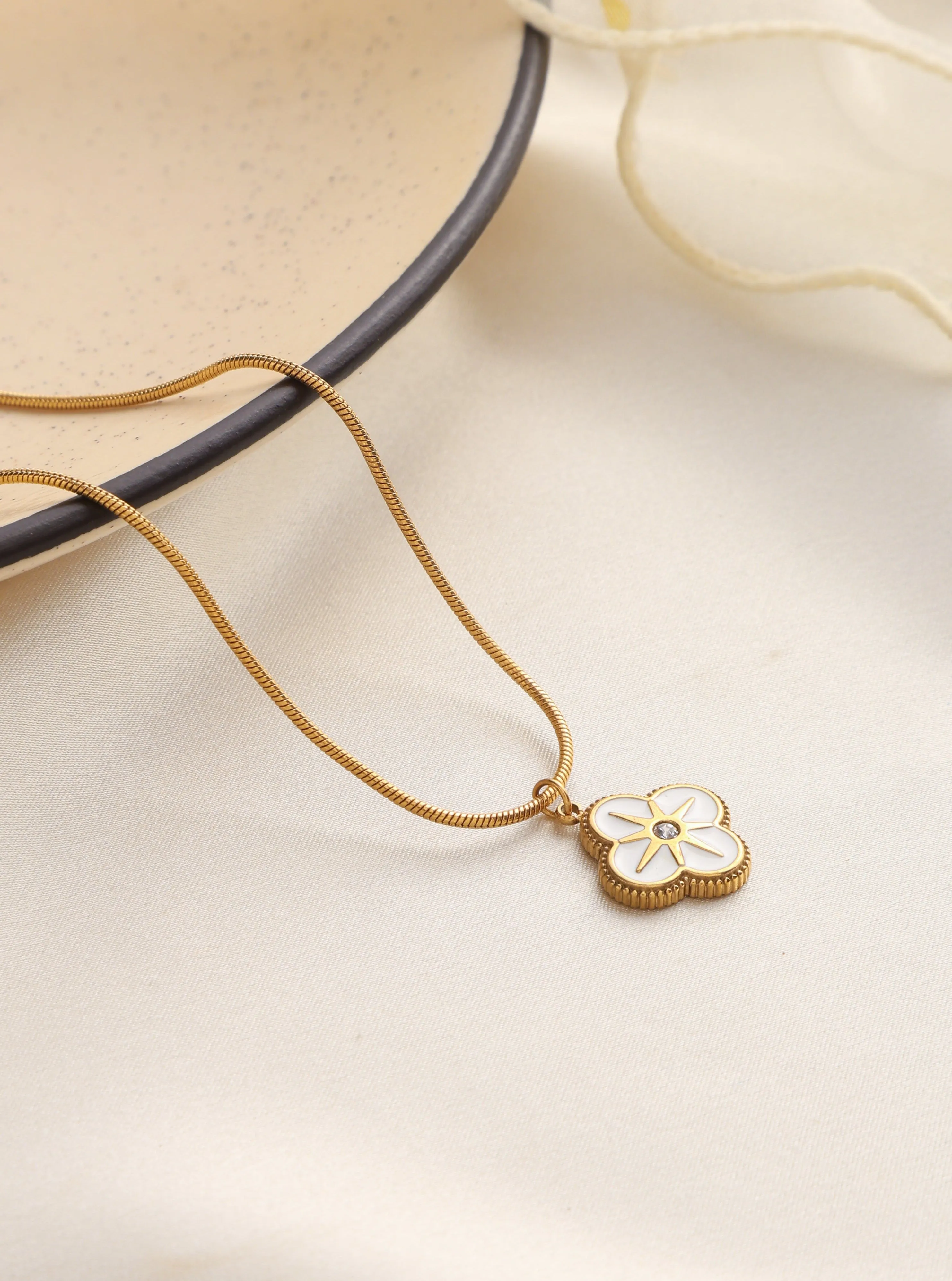 Florence White Clover Necklace