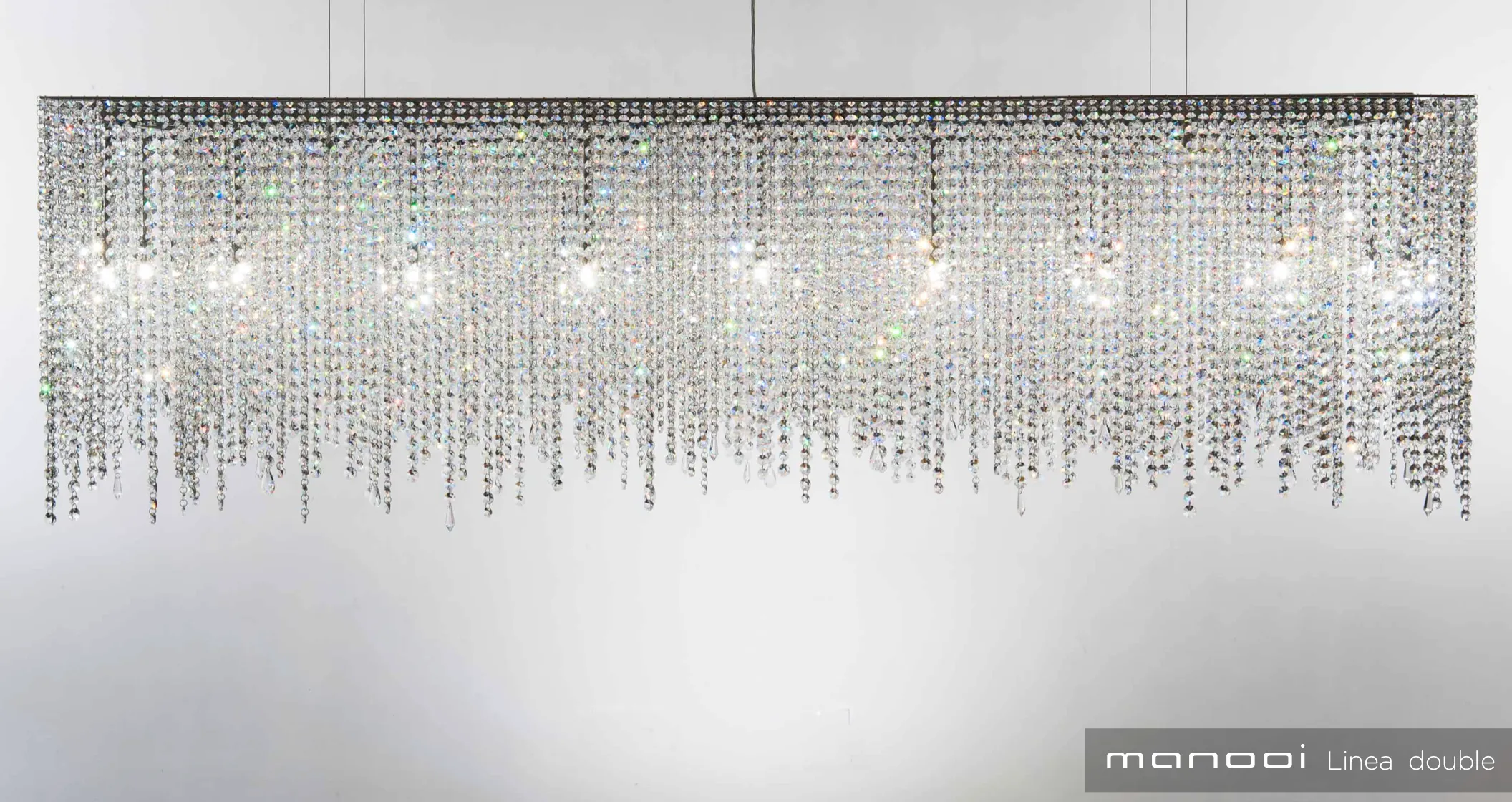 MANOOI Crystal Chandelier - LINEA