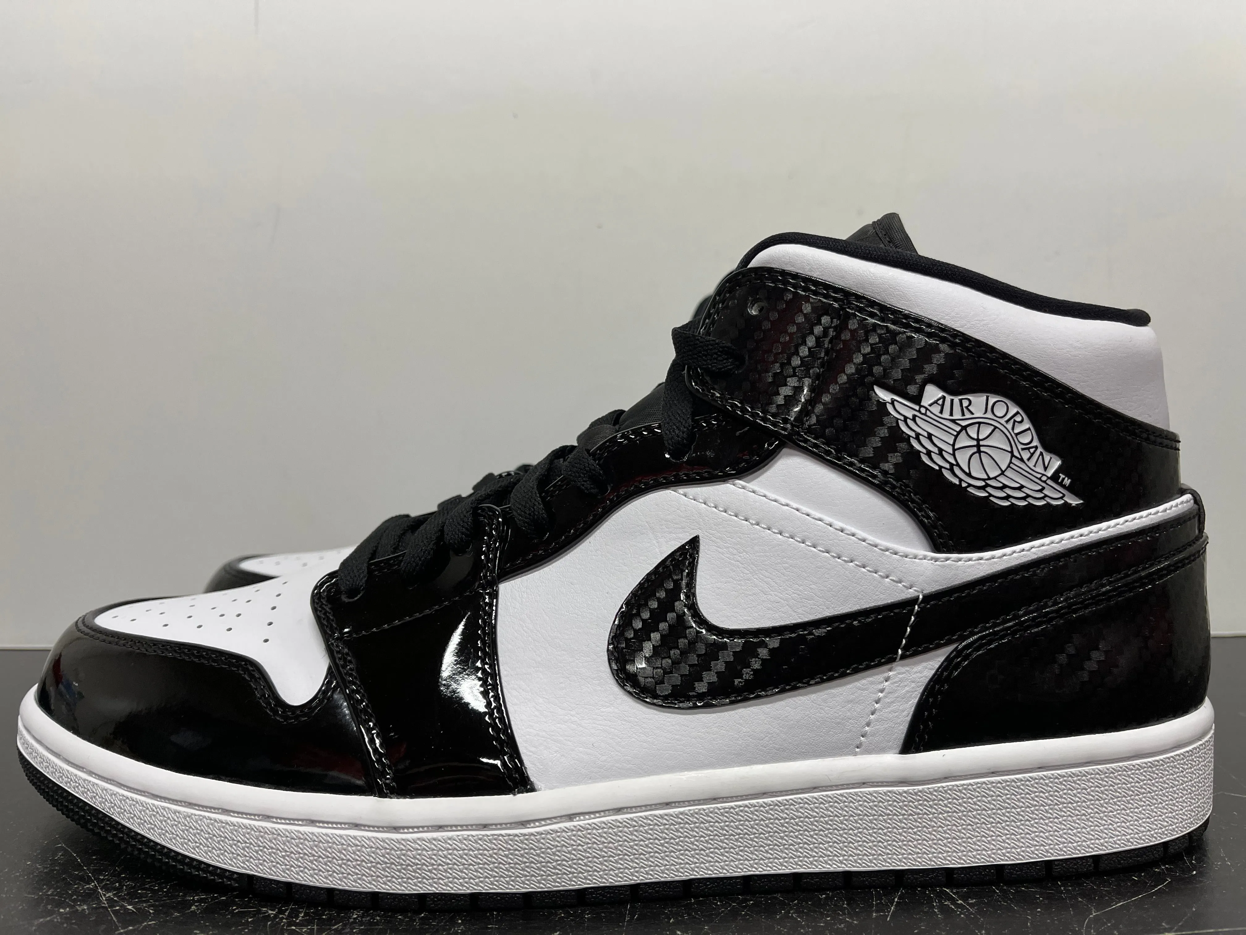 Nike Air Jordan 1 Mid Carbon Fiber All-Star