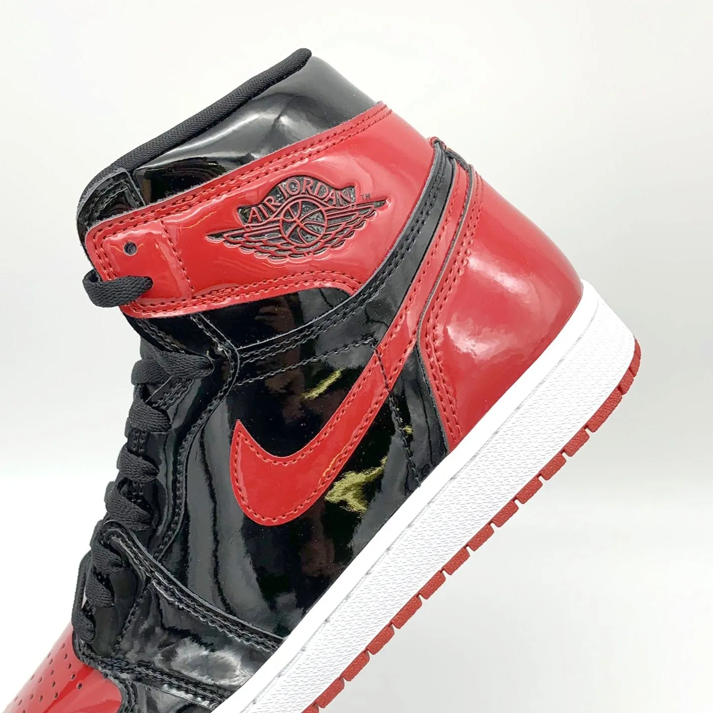 Nike Jordan 1 Retro High OG Patent Bred