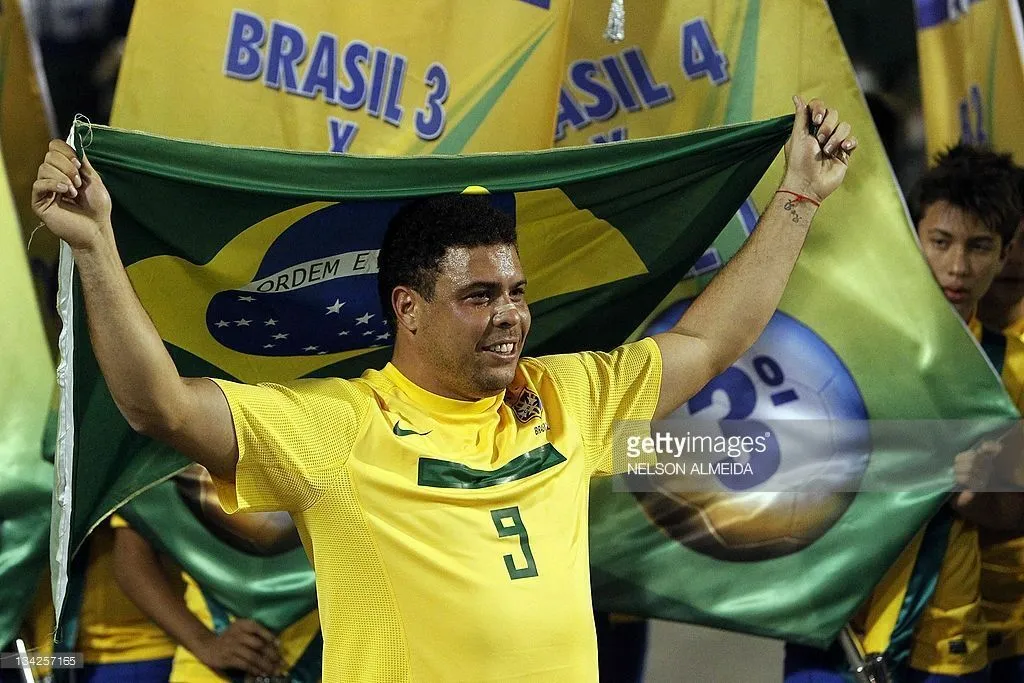 Ronaldo Brazil PLAYER ISSUE 2011 FAREWELL MATCH Jersey Shirt M